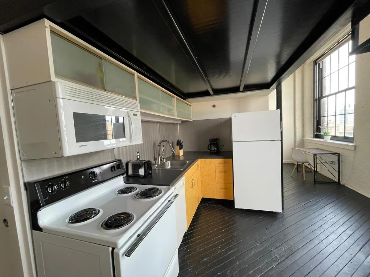 Classic Downtown Louisville Lofts 0*,